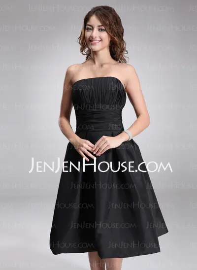 A-Line/Princess Strapless Knee-Length Taffeta Bridesmaid Dress With Ruffle (007001815)