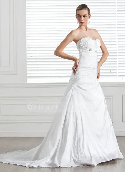A-Line/Princess Sweetheart Court Train Taffeta Wedding Dress With Ruffle (002005506)