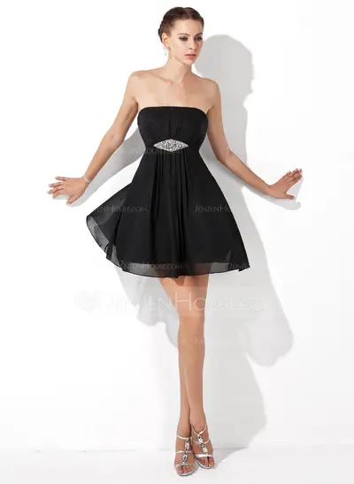 Empire Strapless Short/Mini Chiffon Homecoming Dress With Ruffle Beading (022021069)