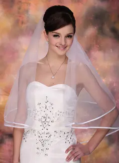 Wedding Veils (006002246)