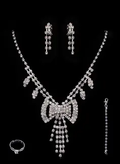 Jóias (Gorgeous Alloy With Czech Rhinestones Wedding Bridal Jewelry Set,Including Earrings And Rings 011005490)