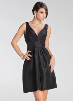 Empire V-neck Short/Mini Taffeta Bridesmaid Dress With Ruffle (007005231)