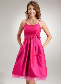 Empire Scoop Neck Knee-Length Taffeta Tulle Maternity Bridesmaid Dress With Ruffle (045022458)