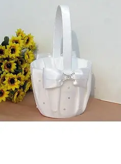 Flower Basket In White Satin With Ribbon Bow And Rhinestone(102018040)