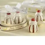Sweet Dessert Design Ceramic Salt & Pepper Shakers (Set of 2) (051024143)