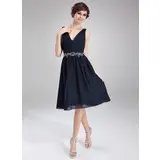 A-Line/Princess V-neck Knee-Length Chiffon Cocktail Dress With Ruffle Beading (016008810)