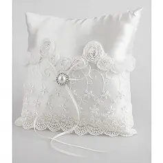 Lovely Wedding Ring Pillow In White Satin With Pear And Laces (103018231)