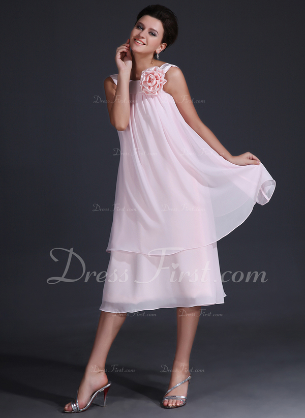 ALine/Princess Scoop Neck TeaLength Chiffon Bridesmaid Dress With Flower(s) (007017320