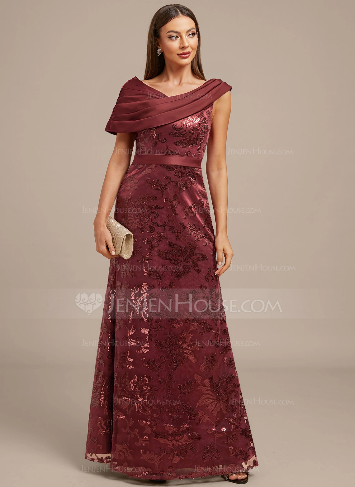 Robe de soirée fourreau col asymétrique longueur ras du sol dentelle satin mat paillette avec plissée 