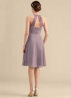 A-formet Scoop Hals Knelengde Chiffong Blonder Brudepikekjole med Frynse 