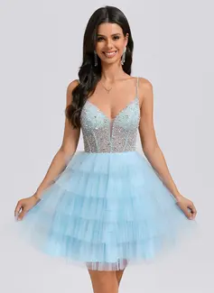 Ball-Gown/Princess V-Neck Short Tulle Homecoming Dress With Rhinestone Beading Sequins 