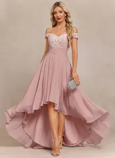 Robe maxi à épaules dénudées bustier avec plis en mousseline