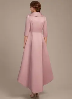 Sheath/Column Square Knee-Length Satin Mother of the Bride Dress 