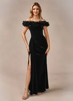 Sheath/Column Off the Shoulder Floor-Length Velvet Evening Dress With Flower 