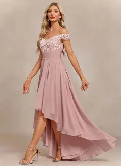 Robe maxi à épaules dénudées bustier avec plis en mousseline