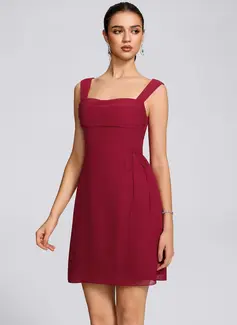 Sheath/Column Square Short Chiffon Homecoming Dress With Bow Pleated 