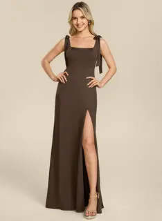 Robe fourreau à col carré en jersey stretch