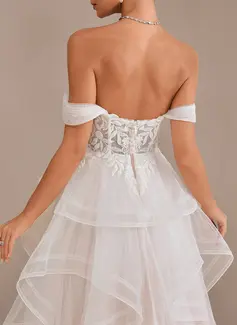 Ball-Gown/Princess Off the Shoulder Sweep Train Tulle Lace Wedding Dress With Sequins 