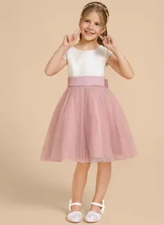 A-linja keula tylli mekko