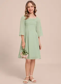 A-Linien-Kleid Karree Knielang Chiffon Kleider für junge Brautjungfern 