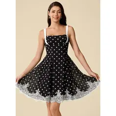 Robe trapèze à col carré sans manches avec pois en mousseline