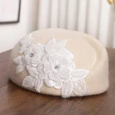 Mulher lã boina pillbox com para o outono/inverno