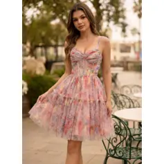 Robe princesse à col cœur sans manches avec corset