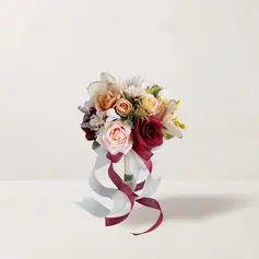 Keinotekoinen hääkukat kimppu muoto silkki kukka ruusut morsiamen kukkakimppuihin 