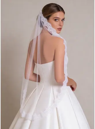 Blonder Skjær Kant Enkeltlag Brud Mantilla Lengde på fingertuppene 100 cm Brudeslør 
