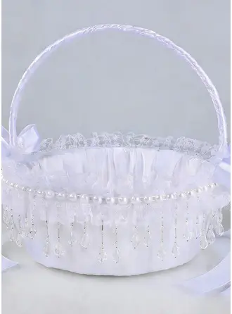 Crystal perlas niña de las flores cesta y pétalos 