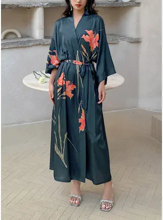 Tea-Length Floral Robe 