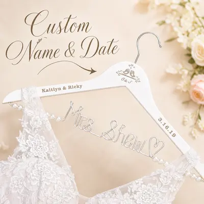 1 PC Personalized Hanger Bride Gifts Wooden