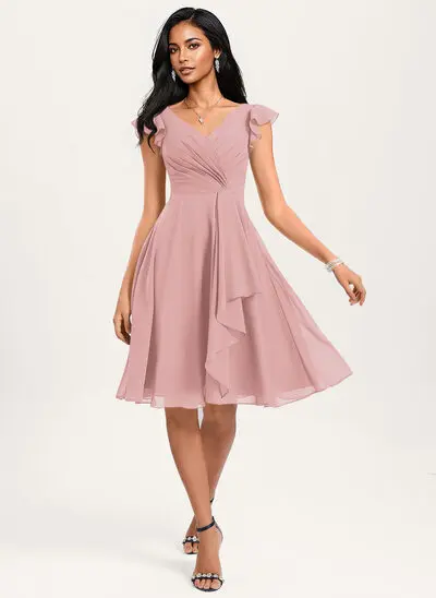 A-линии V шеи Длина до колен Шифон Платье Подружки Невесты с Рябь 