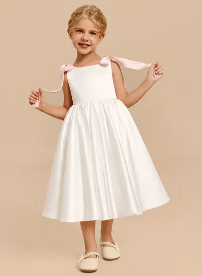 Vestido línea a con lazo de satén