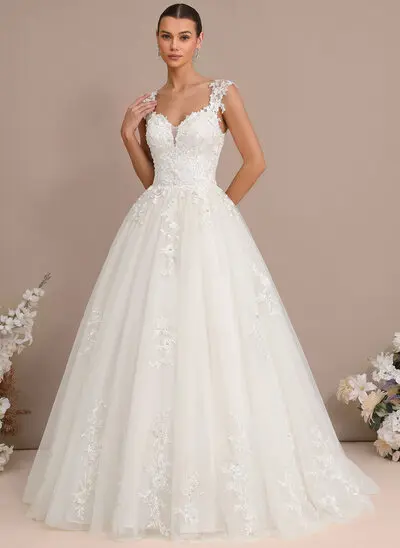 Robe princesse à col cœur en dentelle