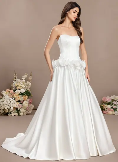 Ball-Gown/Princess Strapless Satin Dress
