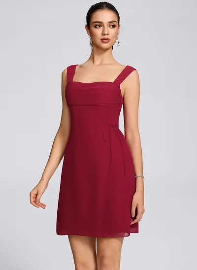 Sheath/Column Square Short Chiffon Homecoming Dress With Bow Pleated 