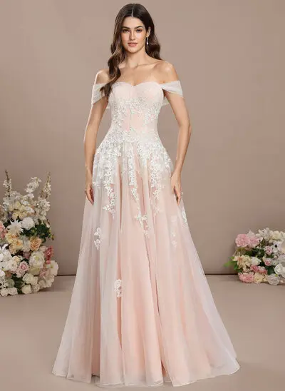 Ball-Gown/Princess Sweetheart Convertible Lace Dress