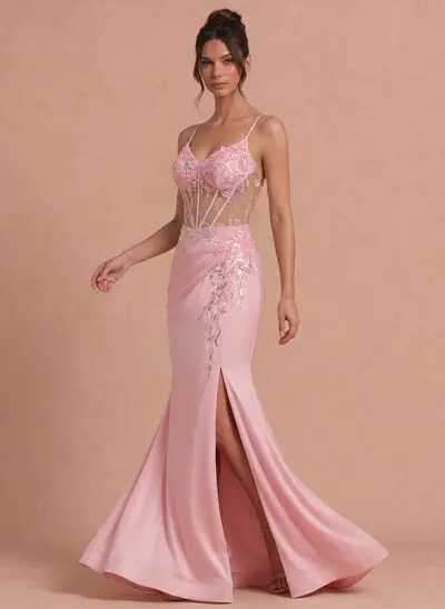 Robe sirène à col en v à fines bretelles avec paillettes
