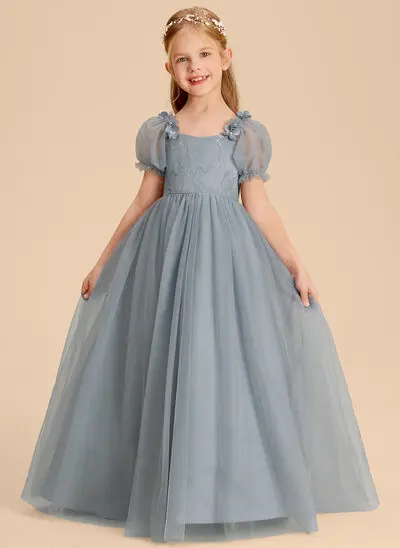 Robe trapèze avec paillettes en tulle