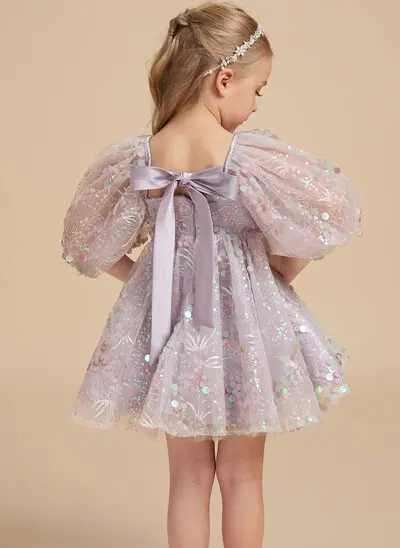 A-linja square polvipituinen pitsi paljetti kukka tyttö mekot jossa keula 