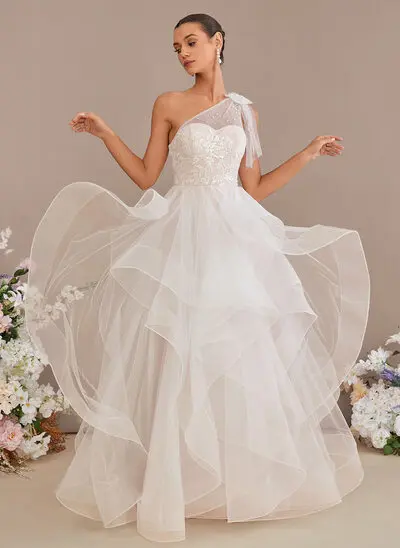 Ball-Gown/Princess One Shoulder Sweep Train Lace Tulle Wedding Dress With Bow Sequins Beading 