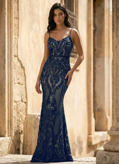 Vestido corte sirena con lentejuelas