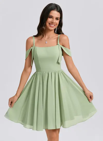 Vestido linha-a quadrada curto tecido de seda vestido de formatura 